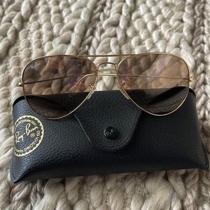 Women’s Ray-Ban Aviator Sunglasses
